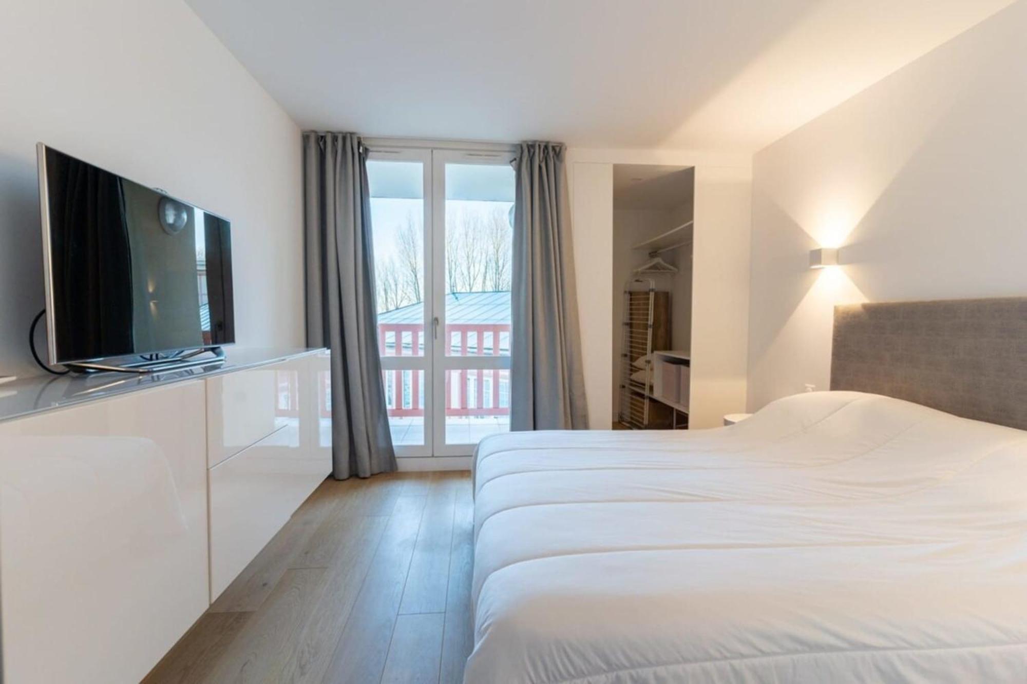 Beautiful Flat With Swimming Pool Tennis Court And Parking 148 勒图凯－巴黎普拉日 外观 照片