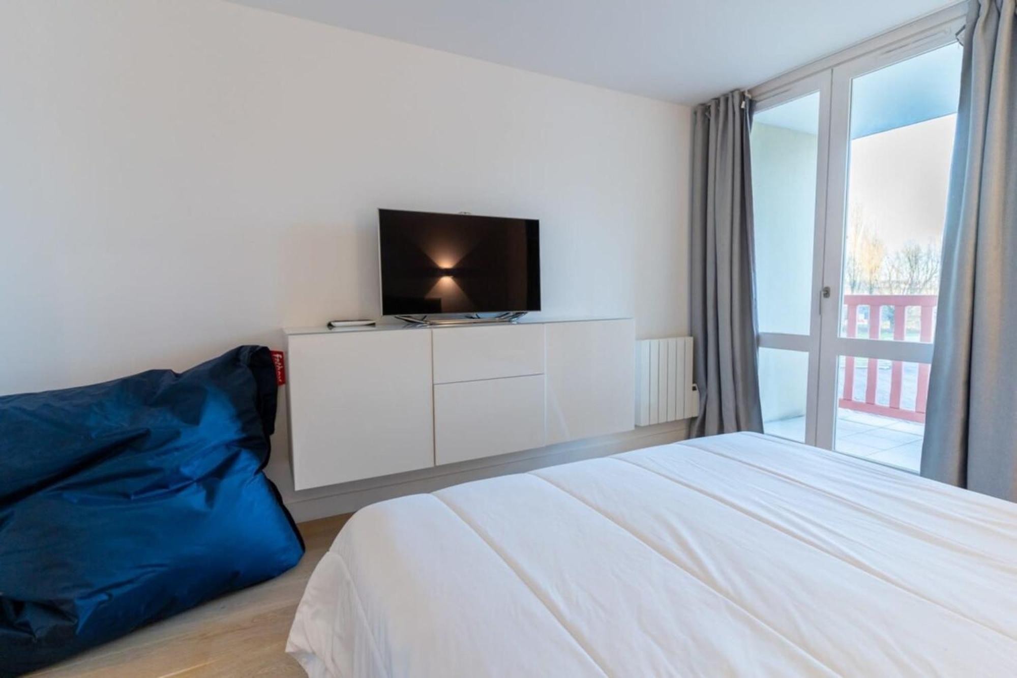Beautiful Flat With Swimming Pool Tennis Court And Parking 148 勒图凯－巴黎普拉日 外观 照片